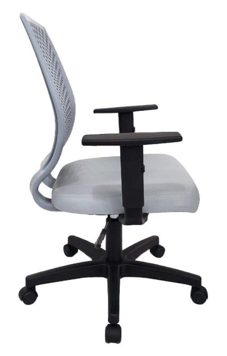 Cadeira de Escritório com Encosto em Plástico – Design Office Móveis